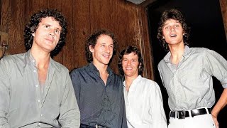 In the gallery - Dire Straits - 16-02-1979 - WDR Studio Cologne - Germany