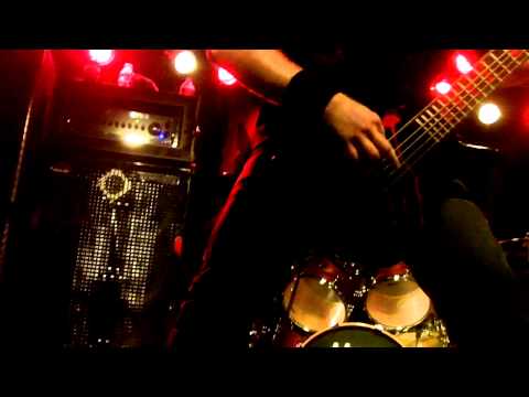 Cannibal Corpse - Crucifier Avenged (live at the V-Club) 04-08-2012