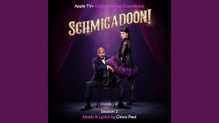 Kadr z teledysku Welcome to Schmicago tekst piosenki Schmigadoon! Season 2 (OST)