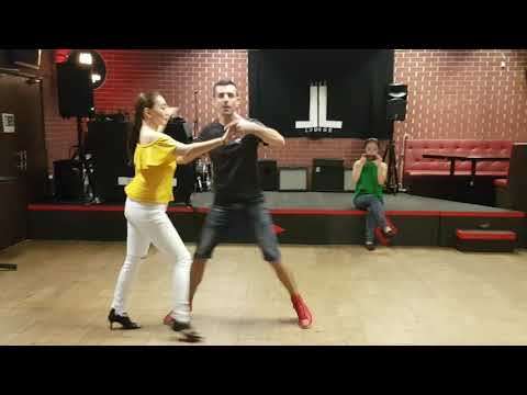 SOT Salsa on Thursday - Salsa On1 Dance Open Class Practice Video by Alex and Saori on 30.05.2019