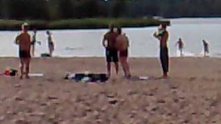 preview picture of video 'Hietsu beach heat - Pinna palaa ja turpaanlyöntikisailu alkaa'