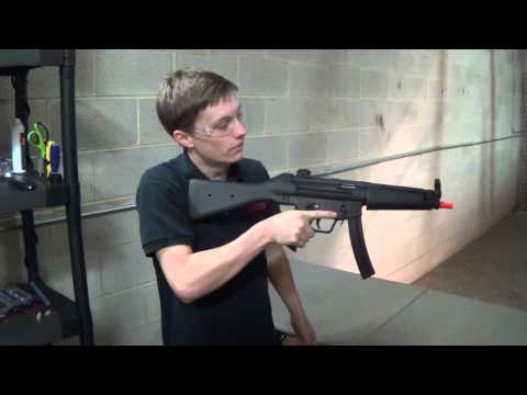 Airsoft GI Uncut - Umarex H&K Full Metal MP5A4 AEG Airsoft Gun (3 Round Burst/by VFC)