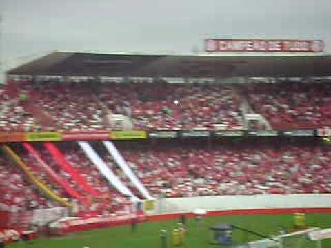 Inter 8x1 Caxias - Entrada do inter em campo