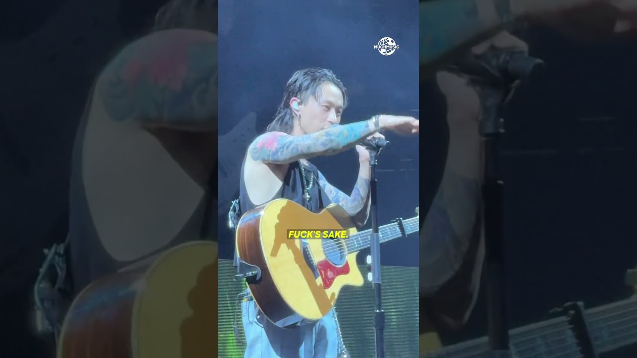 KESHI CALLED TORONTO FANS “PERVERTS” 😂😂 #Keshi