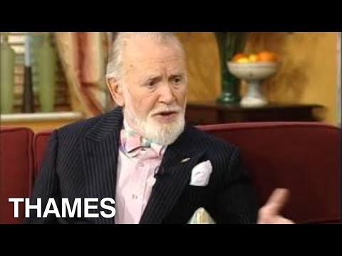 Sir John Mills interview | Ice Cold in Alex | Open house with Gloria Hunniford