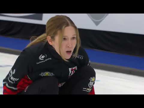 Kaitlyn Lawes with the sweet nose hit to score 2 in the 7th end | HearingLife Tour Challenge