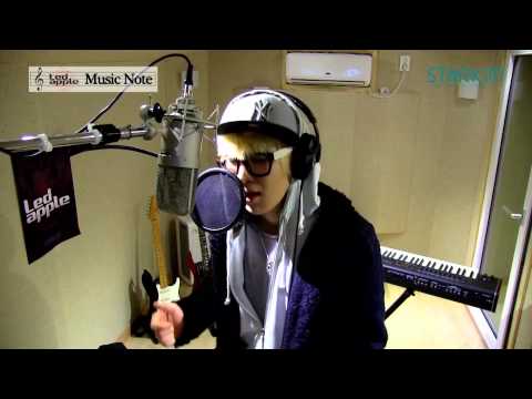 2013-01-22 Led apple Music Note #03/50►Bruno Mars - Talking to the moon [繁中+Eng]