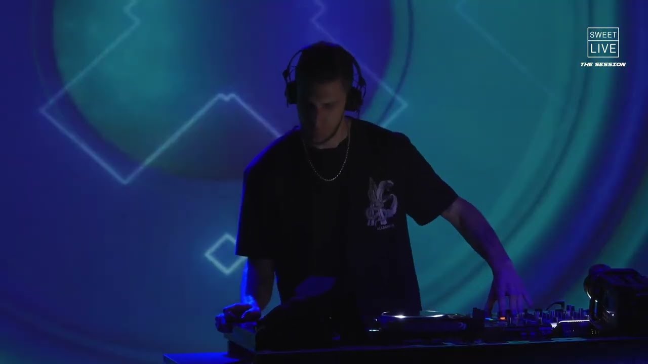 Nau Leone — DJ set de Tech House grabado por Sweet Live Play en Madrid