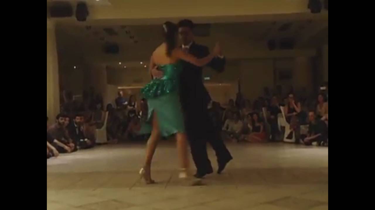 Sebastian Achaval and Roxana Suarez 082