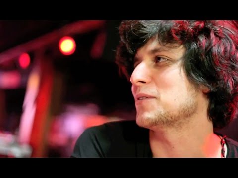 Easywriters TV „Hi5“ meets L'aupaire