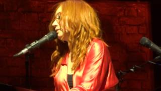 Tori Amos - Playboy Mommy - Vienna 2014 FULL HD