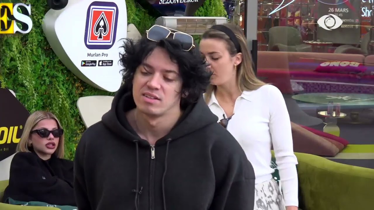 Nuk marr këshilla nga një i fëlliqur/ Vijon debati mes Mal dhe Rogertit