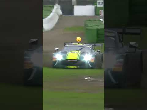 Heart-stopping GT3 Oversteer Moment in the Rain! 😬🚗
