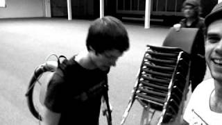 Hello Råkk the Flåkk! Humming People