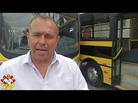 Prefeito Felipe conquista 2 ônibus o poerinha com condução de graça para os moradores dos bairros afastados de São Lourenço da Serra.