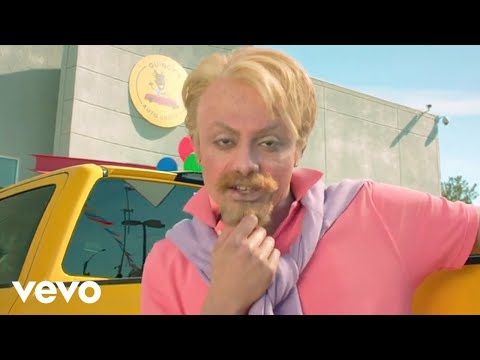 Aminé - REDMERCEDES (Official Video)