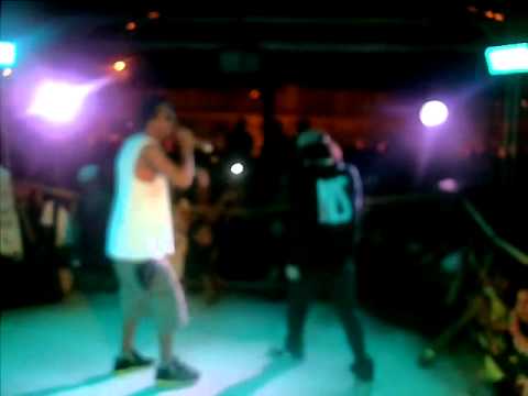 E.T.P - Batalla KNOCKOUT 2012 (Titulo Nacional de Freestyle) - Primera Ronda KECHU  VS DEJAVU