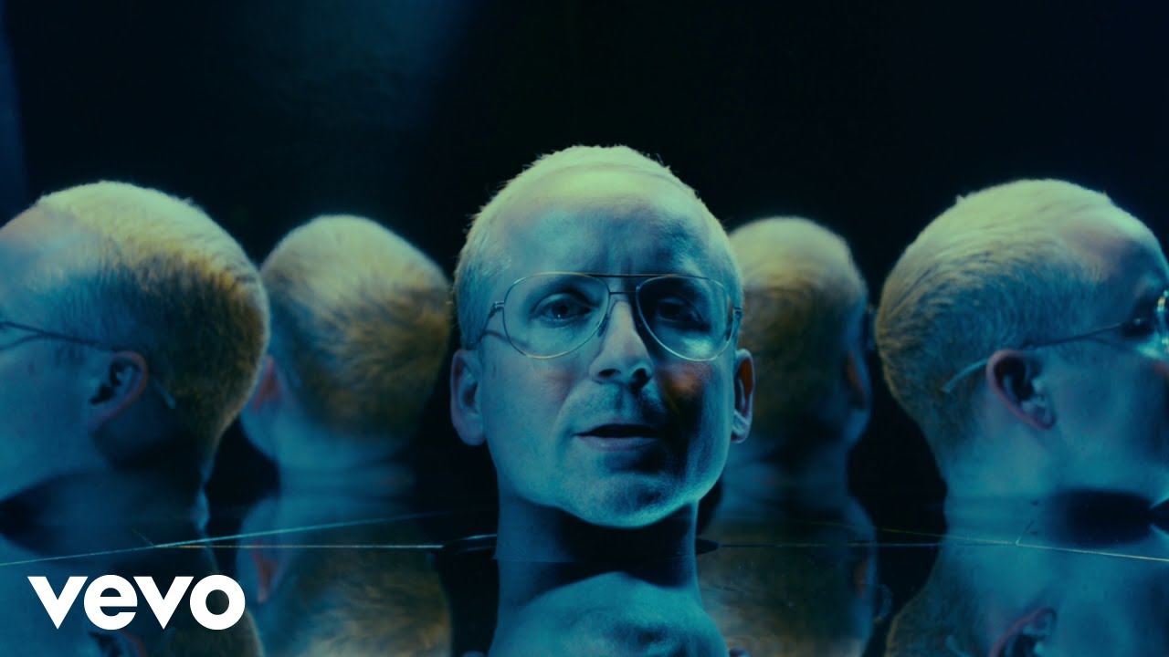 Hot Chip — Melody of Love