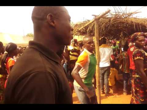 download lagu mp3 mp4 Danse Lobi, download lagu Danse Lobi gratis, unduh video klip Download Danse Lobi Mp3 dan Mp4 320kbps Gratis