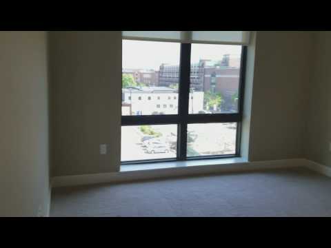 Axiom Apartments Charles (522)