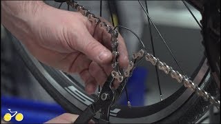 Pince pour monter et démonter une attache rapide de chaîne vélo Shimano  TL-CN10