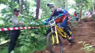 preview picture of video 'IDH Indonesian DownHill 76 Ternadi Kudus 2016'