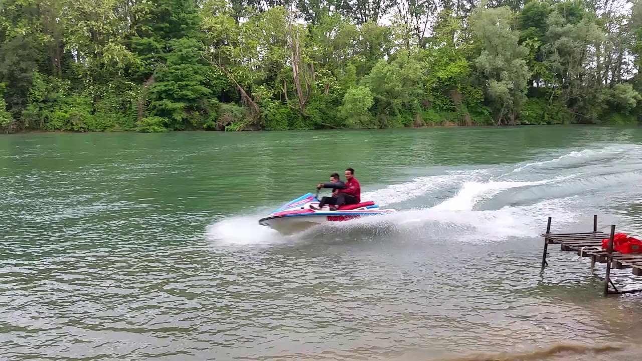 Di traverso moto d' acqua polaris slt 700 40 cv