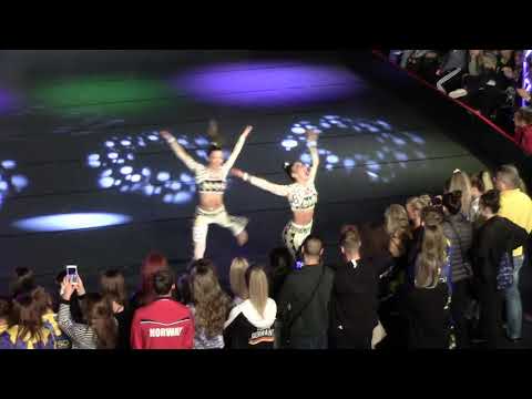 Elisa Fruttauro & Laura Simonini - Disco WC 2018