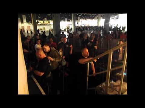 FIBO POWER ON STAGE 2016  Benchpress / Bankdrücken Raw 250kg / 551 lbs Peter Hulin GERMANY