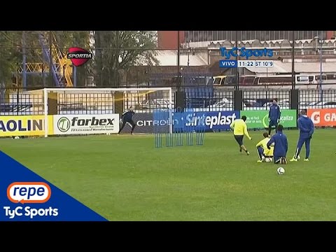 El golazo de tiro libre de Carlos Tevez en la práctica de Boca