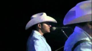 ESTRELLA DEL NORTE TV--LA PUERTA QUEMADA EN  VIVO