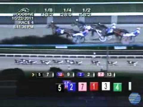 Breeders Crown 3Y Trot Filly 1st Heat 2011 -Iron Lady