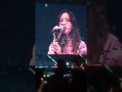 [Fancam] SNSD Taeyeon - BOB Taiwan "I" 21042018 - watch out for her high note!
