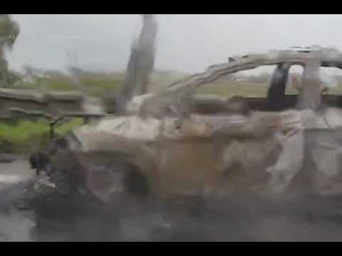 Auto a fuoco sulla supestrada