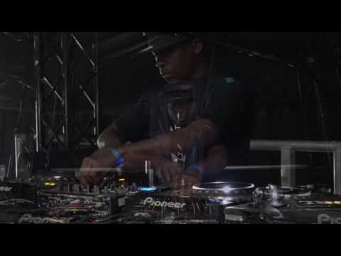JUST JAM 157 X BORN & BRED FESTIVAL 2015 - SCRATCHA DVA