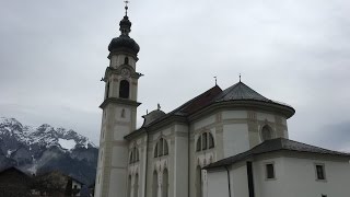 Götzens (A-IL) - Pfarr- und Wallfahrtskirche SS. Petrus und Paulus - Glocke 1 und Vollgeläute