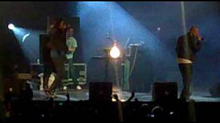 De Jeugd Van Tegenwoordig  Applaus live @  Raw Rhythm festival 2009