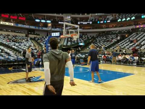 Wesley Matthews buries 3-pointers like they're free throws (2017)