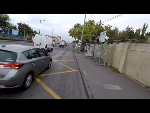 RBJ - 707 Centizés, ekkora autó csak így fér el.