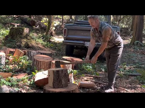 Hand Splitting firewood. Chopping Block..or not.