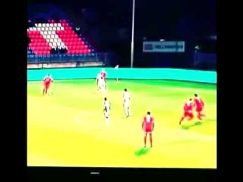 Primer gol de Renato Tapia en Holanda (Willem II 1-2 Jong Twente)