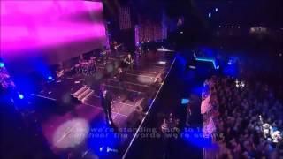 Westlife - Beautiful Tonight with Lyrics (Live)