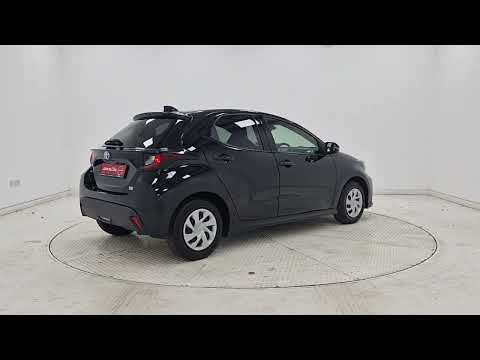 Toyota Yaris HYBRID LUNA AUTOMATIC *RETAIL PRICE € - Image 2
