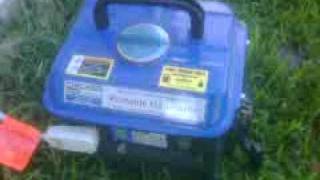 preview picture of video 'Harbor Freight 800 watt generator powering a 5000 BTU Air Conditioner'