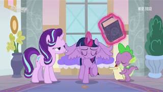 Musik-Video-Miniaturansicht zu Die Schule der Freundschaft [School of Friendship] Songtext von My Little Pony: Friendship Is Magic (OST)