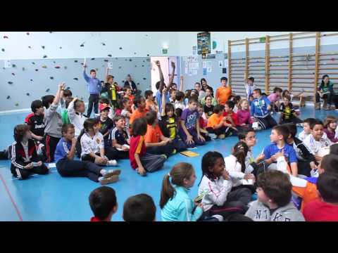 PAREDES LE PIDE LA CAMISETA A MOHA