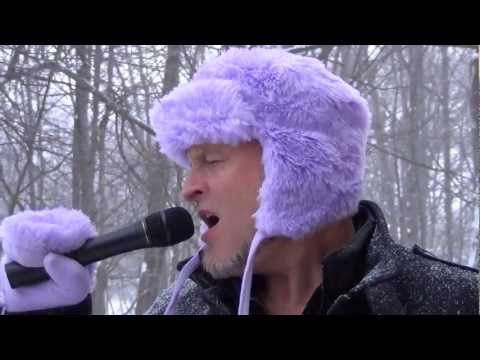 Elvis Presley - Just Pretend - Lyrics - Singing in a snow storm in my GF's fuzzy purple hat!