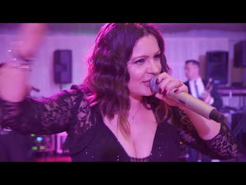 Ancuta și Favorit Band din Constanta - Revelionul Artistilor 2018