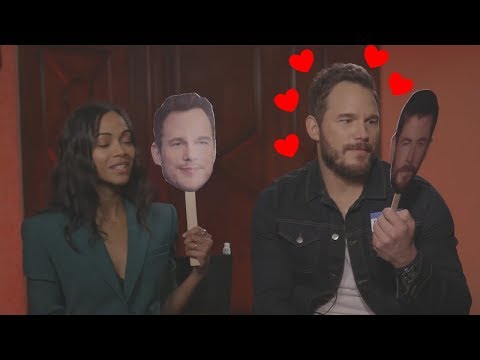 THE MCU CAST BEING CHRIS HEMSWORTH  #1 FAN