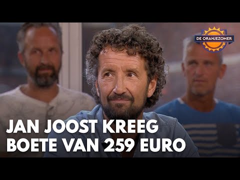 Jan Joost onderweg naar De Oranjezomer staande gehouden door politie: 'Boete van 259 euro'